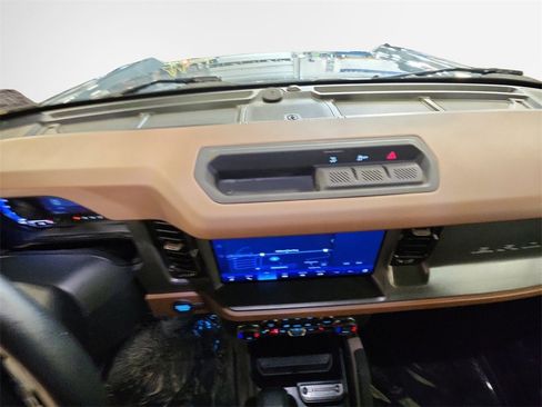 Used 2024 Ford Bronco Outer Banks image 22