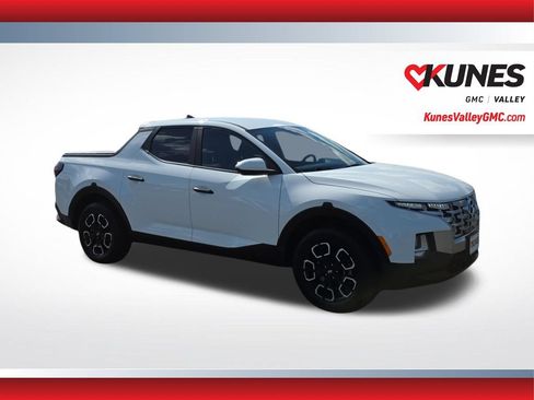Used 2022 Hyundai Santa Cruz SE AWD/4WD image 1