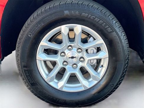 Used 2024 Chevrolet Silverado 1500 RST w/ Convenience Package II image 31