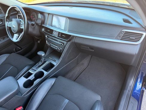 Used 2020 Kia Optima S FWD image 31