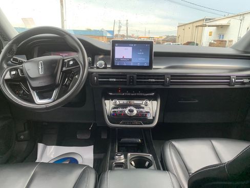 Used 2021 Lincoln Corsair AWD w/ Rear Removable Package Tray image 25