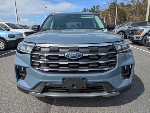 New 2026 Ford Explorer Active w/ Active Comfort Package image 9