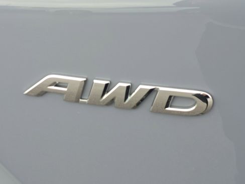 Used 2021 Honda CR-V EX-L image 11