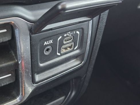 Used 2021 Jeep Wrangler Unlimited Sport image 20