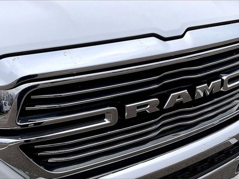 Certified 2022 RAM 1500 Laramie image 29