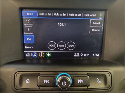Used 2024 GMC Terrain SLE AWD/4WD image 25