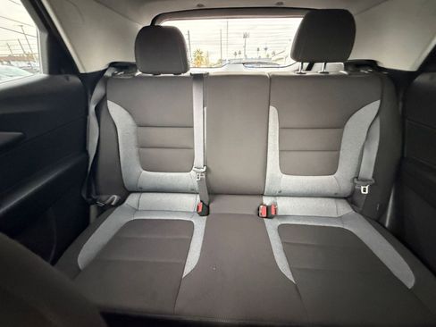 Used 2025 Chevrolet TrailBlazer LT image 36