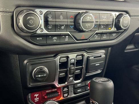 New 2024 Jeep Wrangler Rubicon 392 image 26