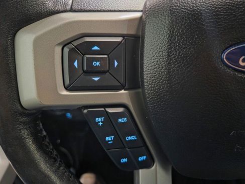 Used 2017 Ford F250 Lariat w/ Lariat Value Package image 45