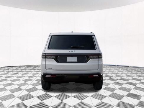 New 2026 Jeep Grand Wagoneer Limited AWD/4WD image 10