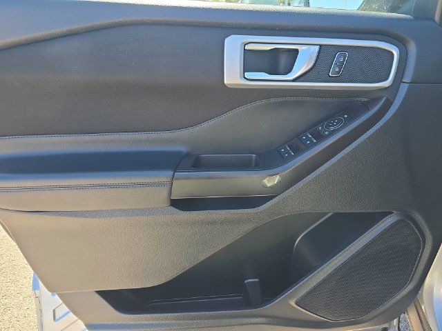 Used 2020 Ford Explorer XLT RWD image 22
