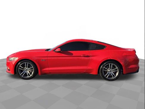 Used 2016 Ford Mustang GT Premium image 8
