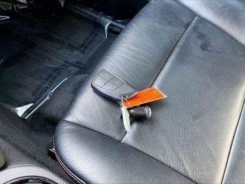 Certified 2023 Chevrolet Colorado Z71 w/ Z71 Convenience Package 2 image 10