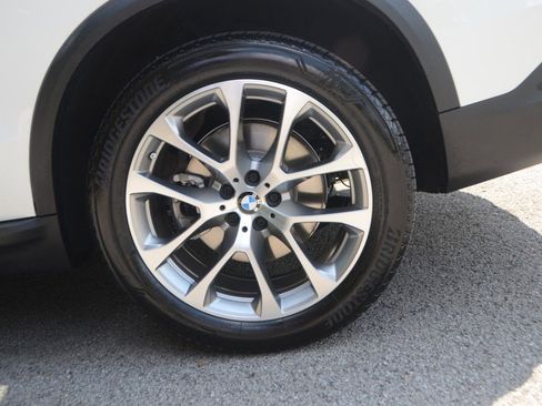 Used 2025 BMW X5 xDrive40i image 24