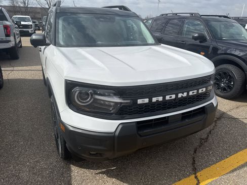 New 2026 Ford Bronco Sport Outer Banks w/ Outer Banks Tech Package+ image 10