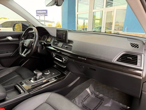 Used 2018 Audi Q5 2.0T Premium w/ Convenience Package AWD/4WD image 27