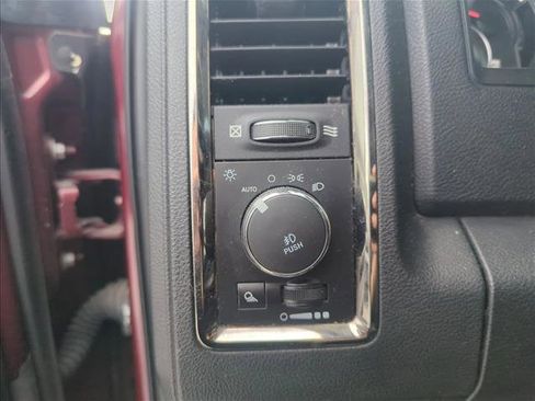 Used 2018 RAM 1500 Sport image 11