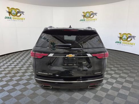 Used 2022 Chevrolet Traverse Premier AWD/4WD image 9