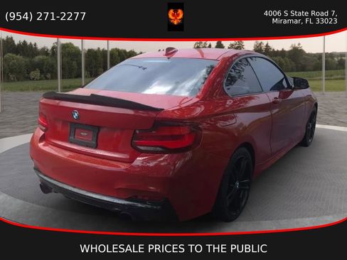 Used 2020 BMW 230i Coupe w/ M Sport Package RWD image 4