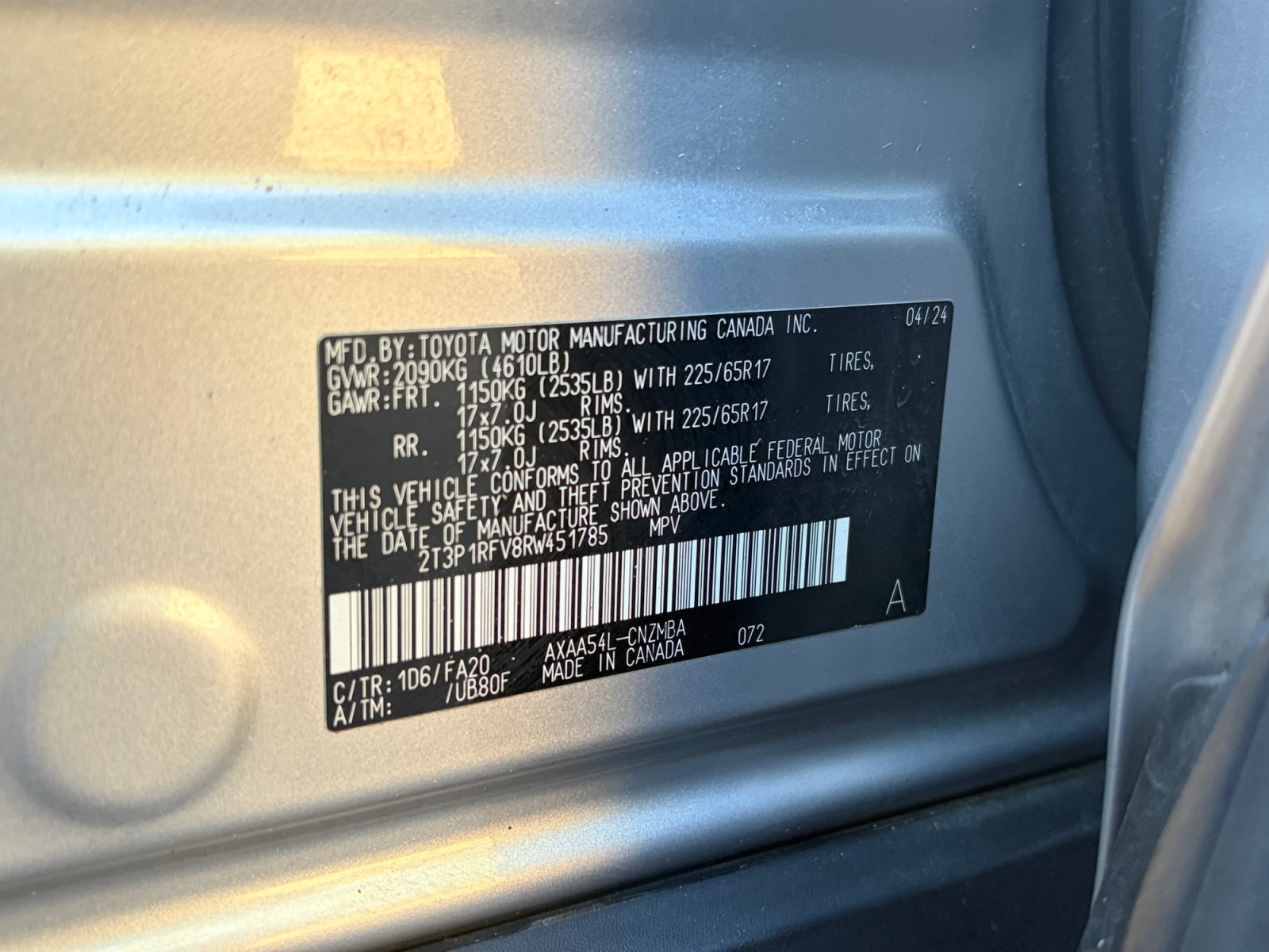 Used 2024 Toyota RAV4 XLE AWD/4WD image 32