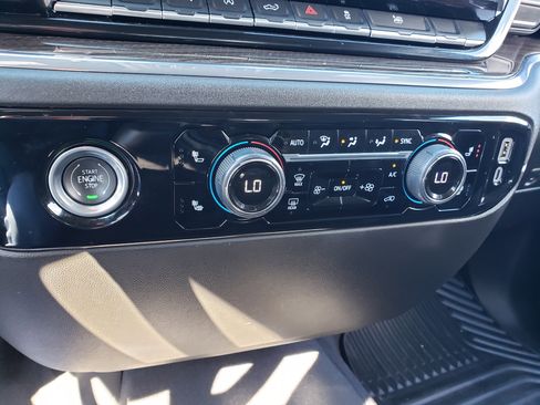 Used 2024 Chevrolet Silverado 1500 LT image 20