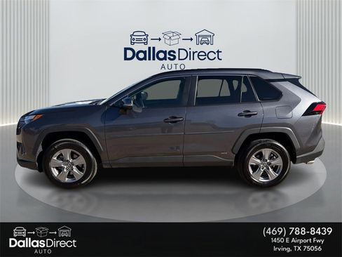 Used 2024 Toyota RAV4 LE image 9