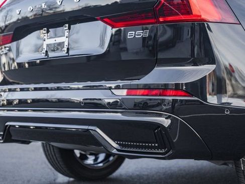 New 2026 Volvo XC60 B5 Plus w/ Protection Package Premier image 8