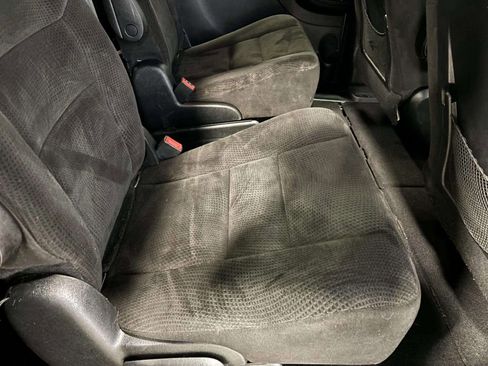 Used 2016 Dodge Grand Caravan SE FWD image 21