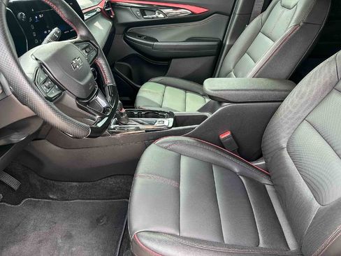 Used 2024 Chevrolet TrailBlazer RS w/ Convenience Package FWD image 13