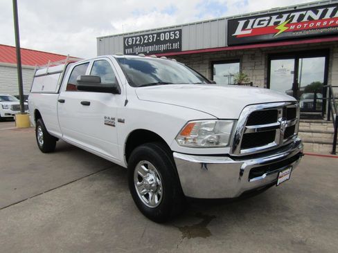 Used 2017 RAM 2500 Tradesman w/ Chrome Appearance Group RWD image 6