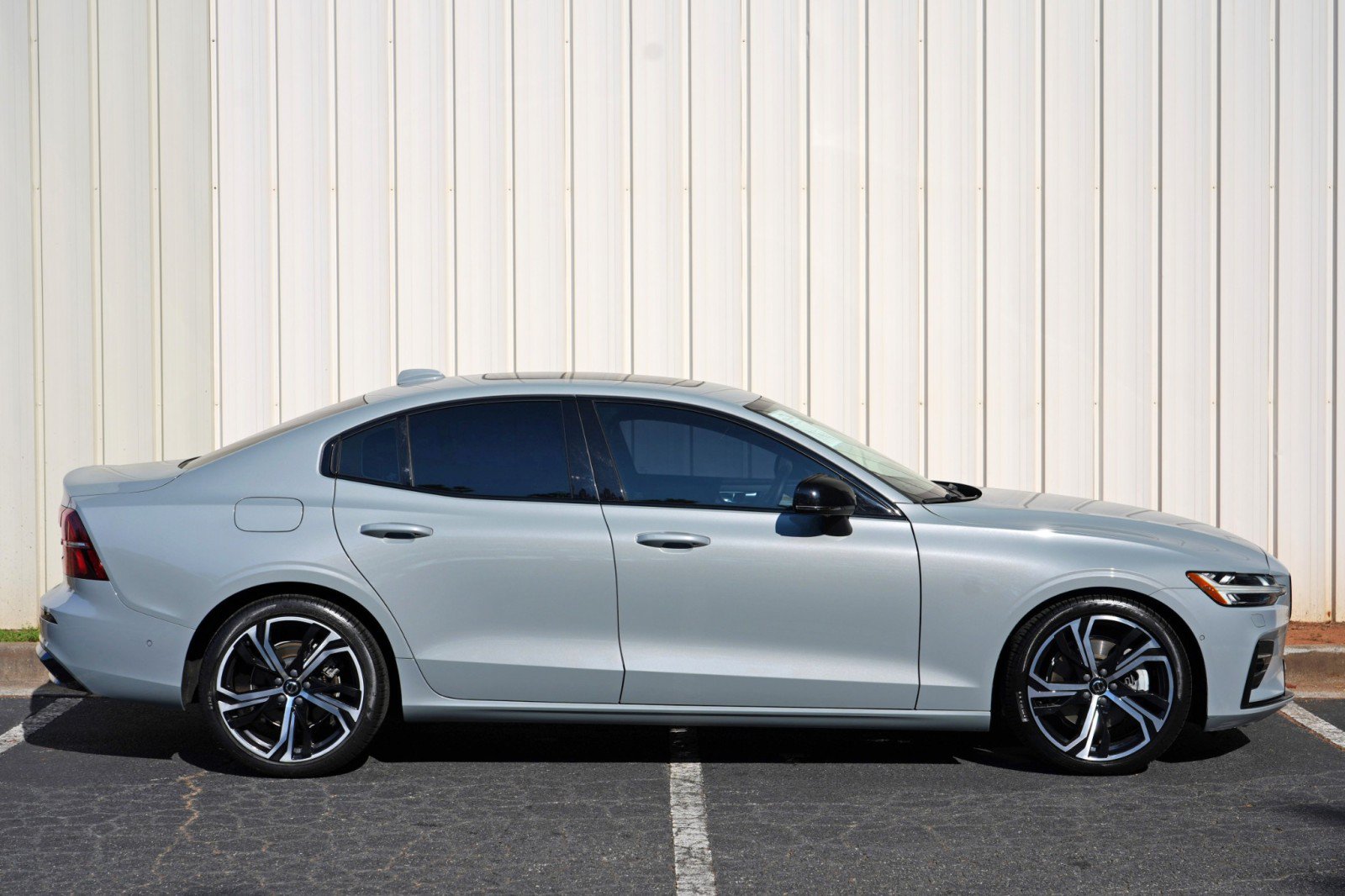 Used 2024 Volvo S60 B5 Plus w/ Climate Package FWD image 55