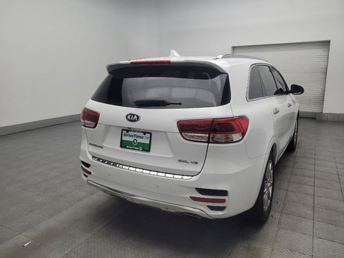 Used 2017 Kia Sorento SX FWD image 9