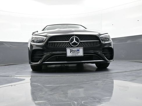 Used 2023 Mercedes-Benz E 450 4MATIC Cabriolet image 33