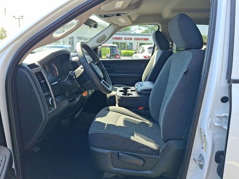 Used 2022 RAM 1500 Tradesman w/ Tradesman SXT Package AWD/4WD image 14
