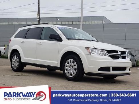 Used 2020 Dodge Journey SE w/ SE Popular Equipment Group FWD image 1