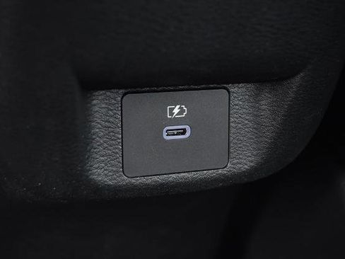 New 2025 Nissan Versa SV w/ Trunk Package image 21