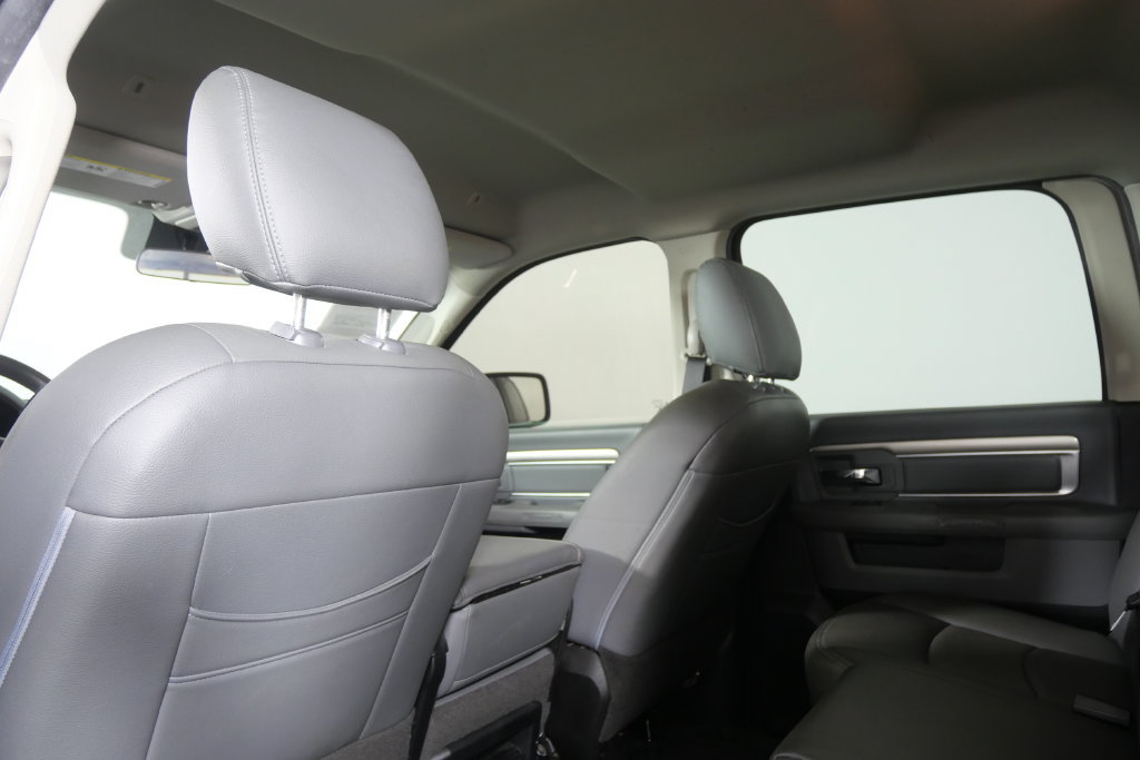 Used 2019 RAM 1500 Warlock RWD image 18