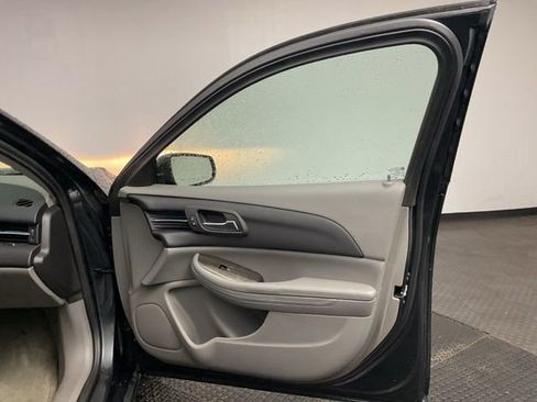 Certified 2016 Chevrolet Malibu LT FWD image 21