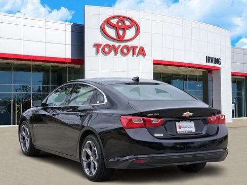 Used 2024 Chevrolet Malibu LT FWD image 3