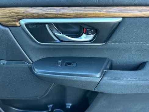 Certified 2021 Honda CR-V EX image 20