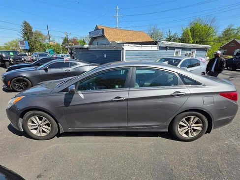 Used 2013 Hyundai Sonata GLS image 5