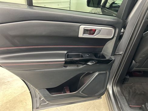 Used 2023 Ford Explorer ST-Line w/ Class IV Trailer Tow Package image 19