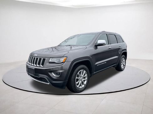 Used 2015 Jeep Grand Cherokee Limited w/ Luxury Group II image 3