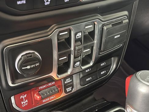 Used 2020 Jeep Gladiator Rubicon image 22