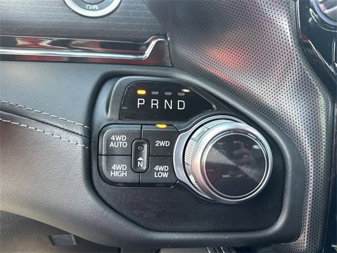 Used 2022 RAM 1500 Limited w/ Body Color Bumper Group image 30