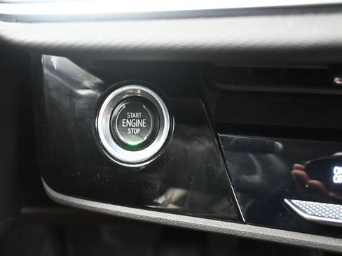 Used 2024 Buick Envision Preferred AWD/4WD image 12