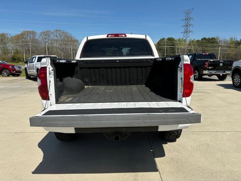 Used 2019 Toyota Tundra Limited w/ Limited Premium Package image 31