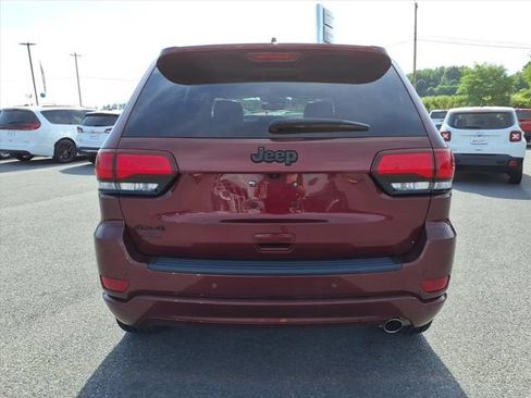 Used 2021 Jeep Grand Cherokee Laredo X AWD/4WD image 5