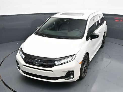 Used 2025 Honda Odyssey Sport-L image 33