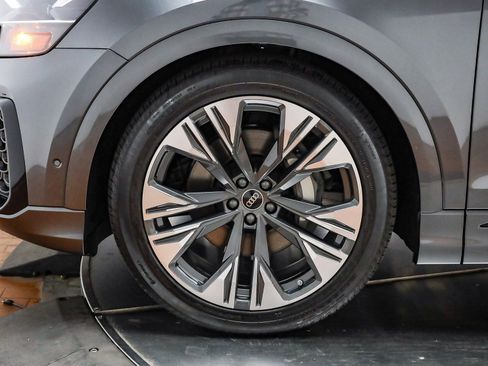 New 2026 Audi Q8 Premium Plus image 13